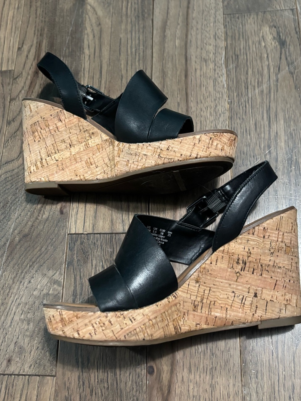 Franco Sarto Black Leather Cork Wedge Sandals Sz:7.5 - Picture 2 of 4